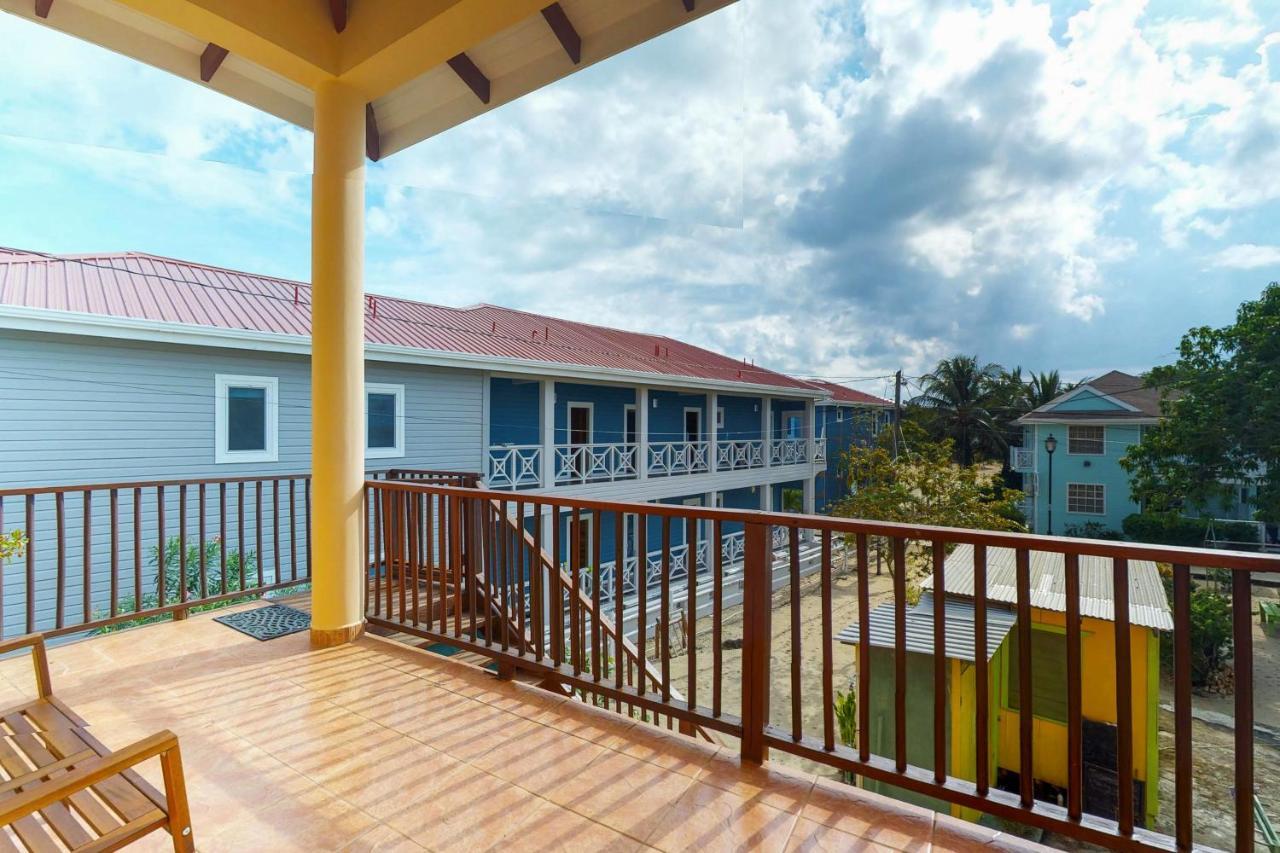 Mirasol Villa Placencia Extérieur photo
