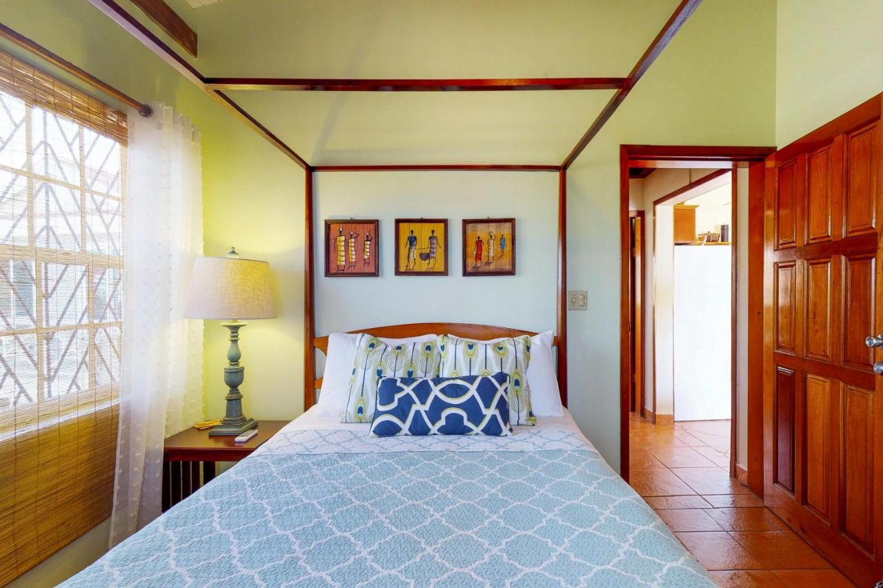Mirasol Villa Placencia Extérieur photo